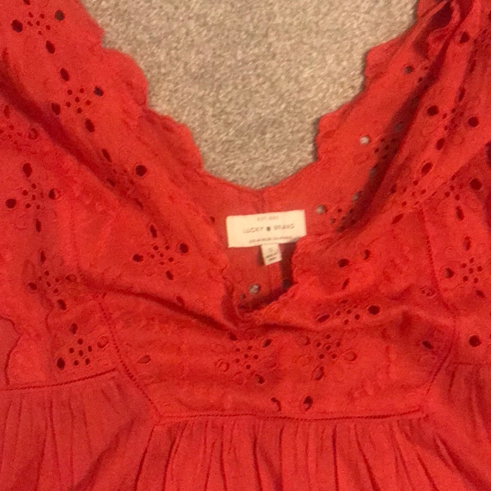 Lucky brand size small red shirt. Never worn - Picture 2 of 2